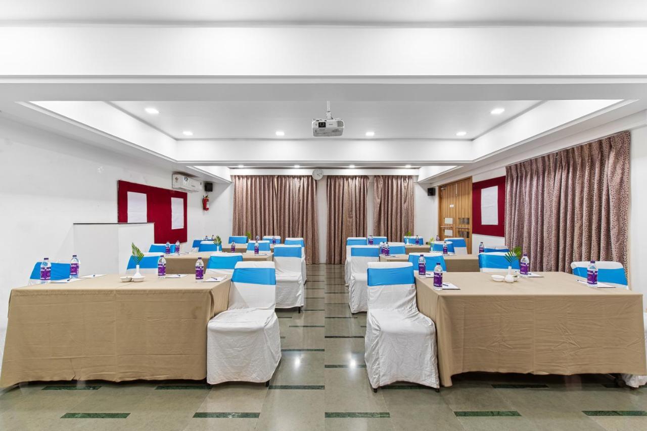 Mayur Retreat & Spa Lonavala Bagian luar foto
